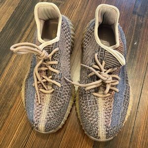 Adidas Yeezy boost 350 V2 fade